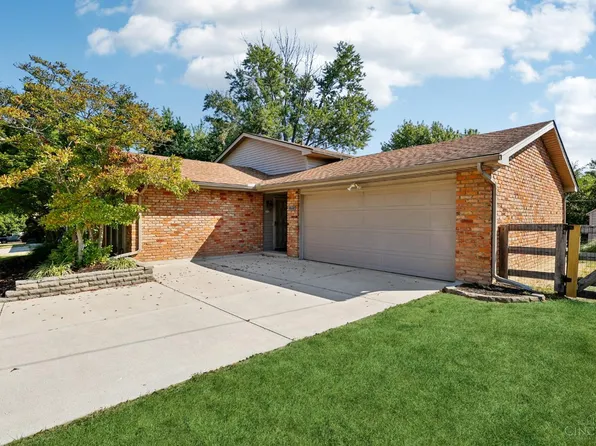 5868 N Highwood Dr, Fairfield, OH 45014