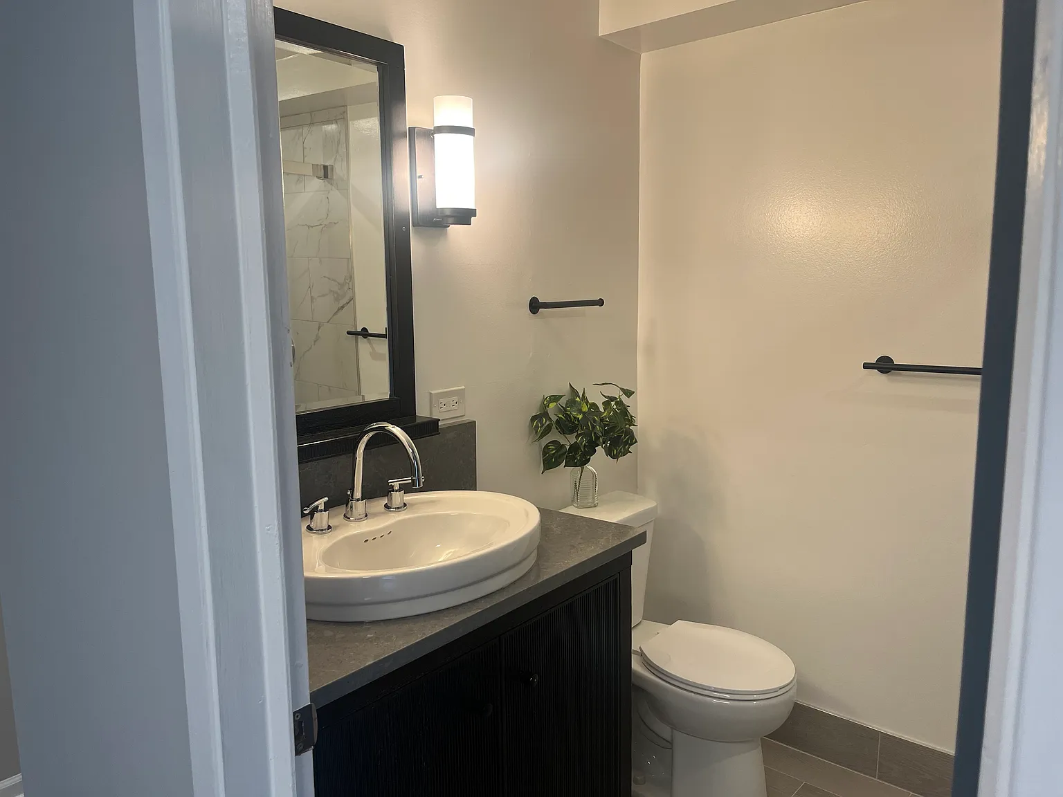 4 bed, 1662 sqft, $2,695 — Photo 4