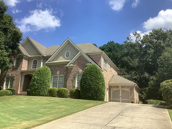 2nd image of 989 Pathview Ct