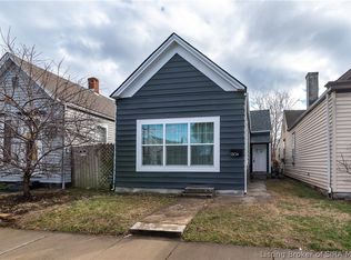 1304 Chartres St, New Albany, IN 47150