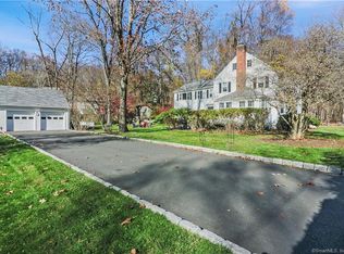 1452 Riverbank Rd, Stamford, CT 06903