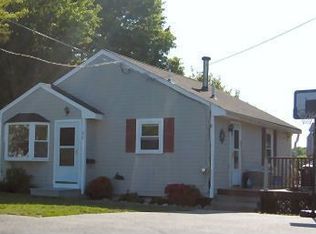 30 Grant St, Weymouth, MA 02189