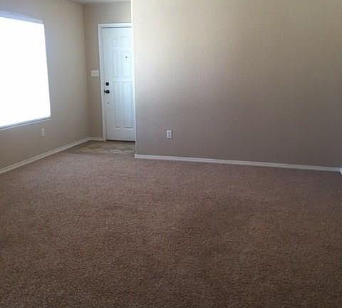 3rd image of 1635 Bradley Ct