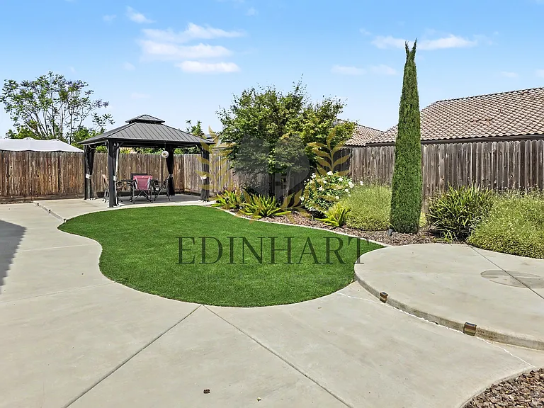 1138 S Simon St — Photo 31