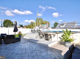 38 Plumtree Rd, Levittown, PA 19056