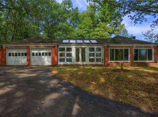 230 Woodland Farms Rd, Pittsburgh, PA 15238