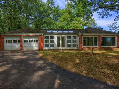 230 Woodland Farms Rd, Pittsburgh, PA, 15238