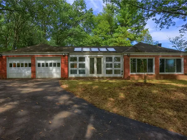 230 Woodland Farms, Fox Chapel, PA 15238