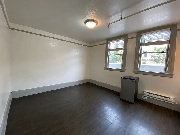 1000-1010 Bush Street — Photo 3