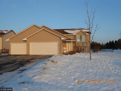 900 Mallard St NE, Hanover, MN, 55341