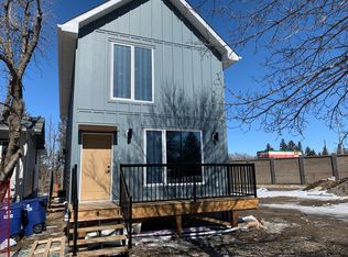 403 Hilliard St W #A, Saskatoon, SK S7M0E9