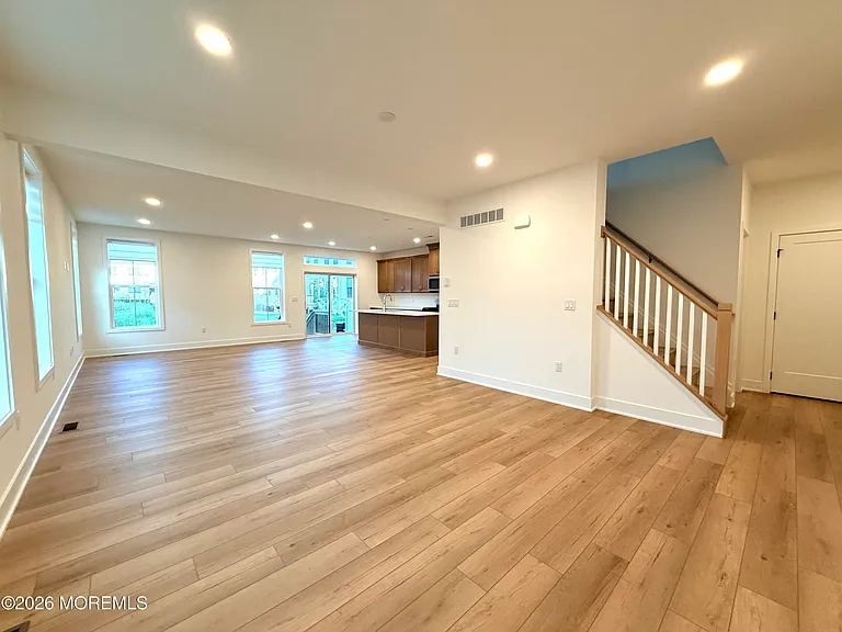 7 Colt Ln — Photo 3