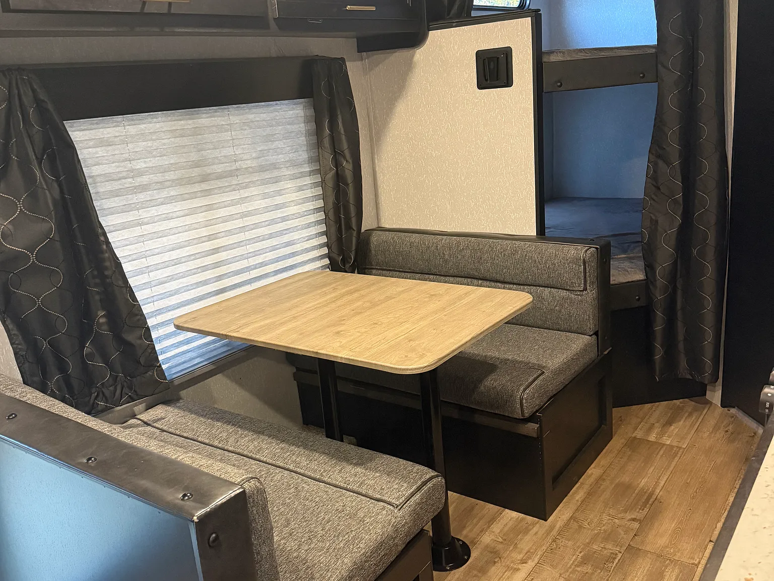 1 bed, 250 sqft, $700 — Photo 4