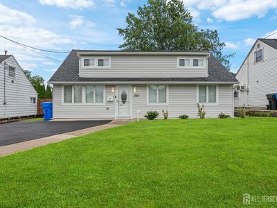 352 Prospect Ave, Avenel, NJ, 07001