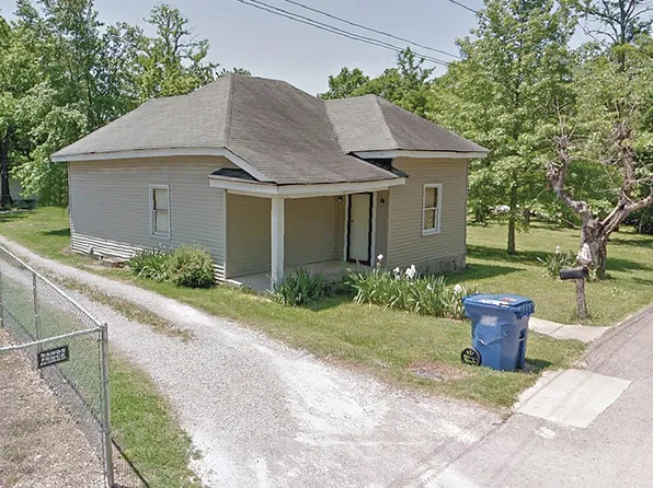 1035 Buchanan St, Lewisburg, TN 37091