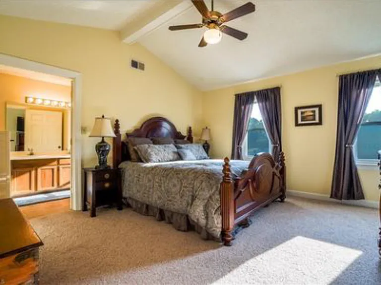 2029 Hearthwood Ct — Photo 18