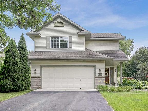 3rd image of 1435 Field Creek Cir