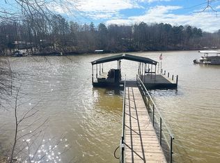 26 Fisherman Cv, Lavonia, GA 30553