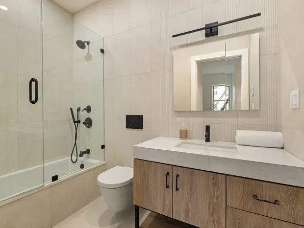 1230 Putnam Avenue image 7 of 10