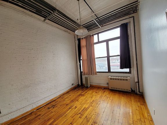 3rd image of 9 White St APT 200