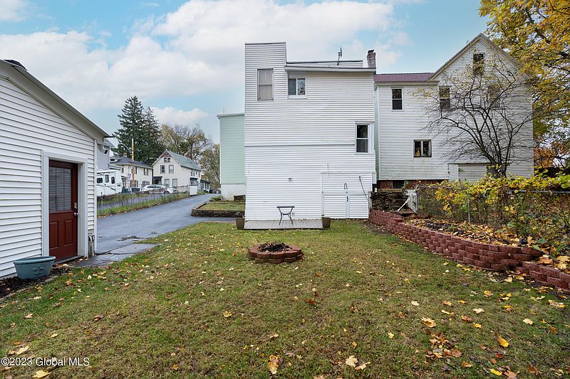 5th image of 1723 5th Street