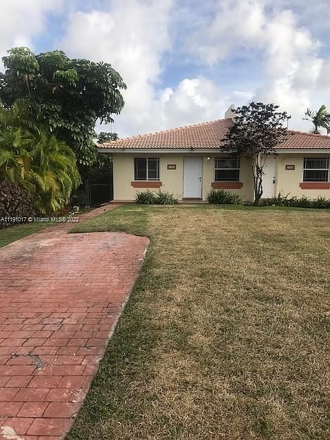 1st image of 7920 Grand Canal Dr #0