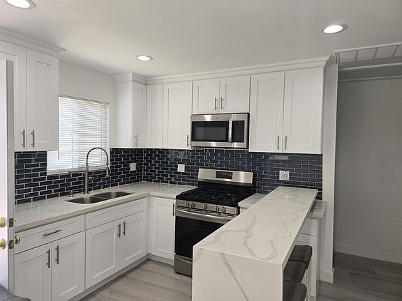 2nd image of 4192 S Harvard Blvd #Adu