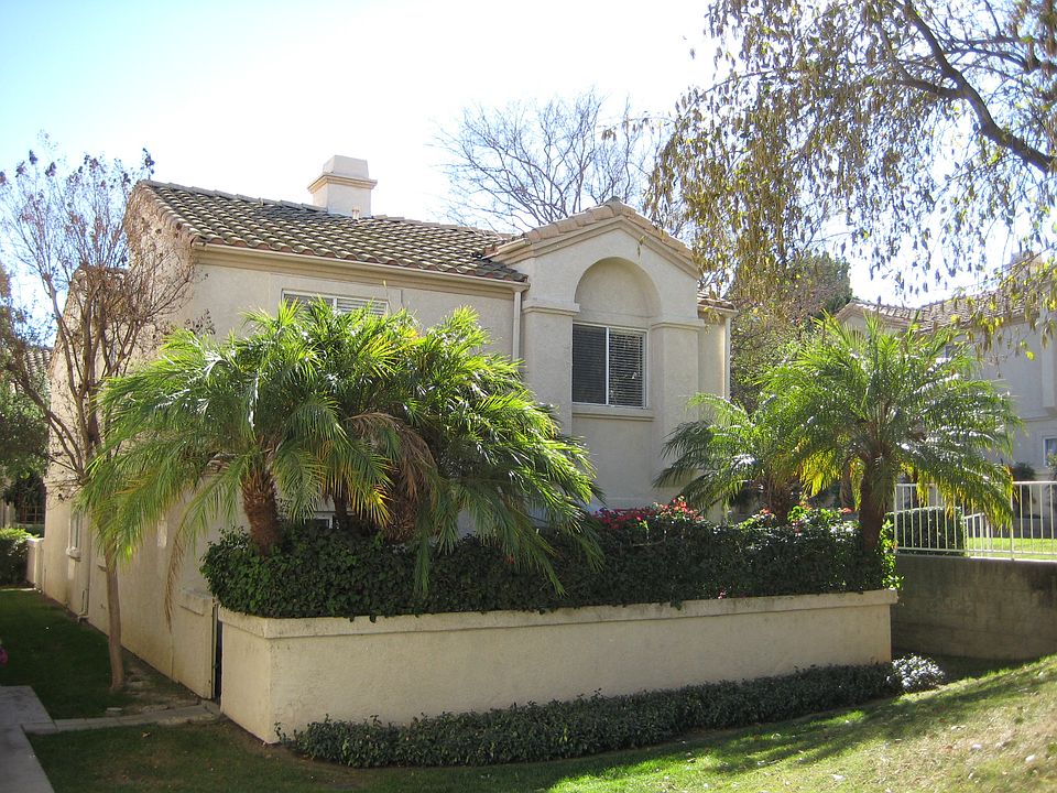 1st image of 2503 Sundial Dr Unit B