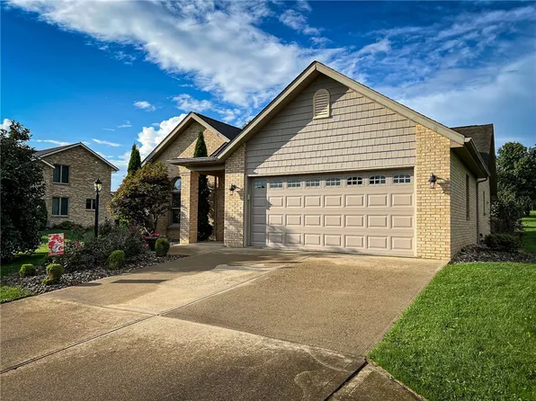 104 Belleshire Dr, Butler, PA 16001