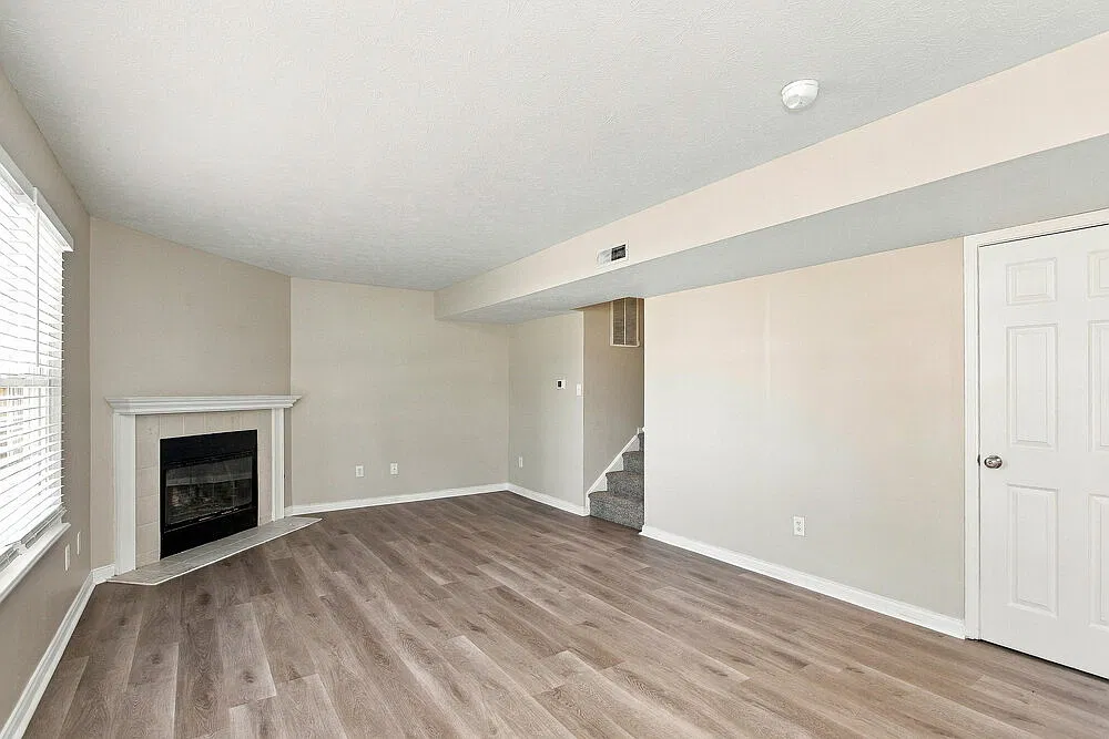 4 bed, 2.5 bath, 1744 sqft, $1,845 — Photo 4