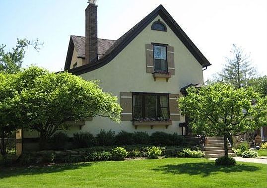 1st image of 1627 Forest Ave