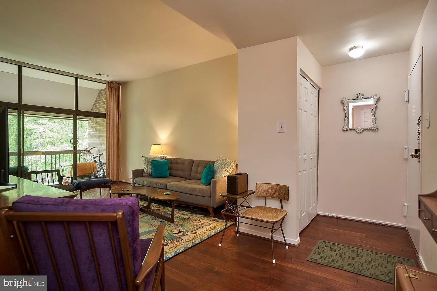 2 bed, 1.0 bath, 1112 sqft, $2,350 — Photo 4