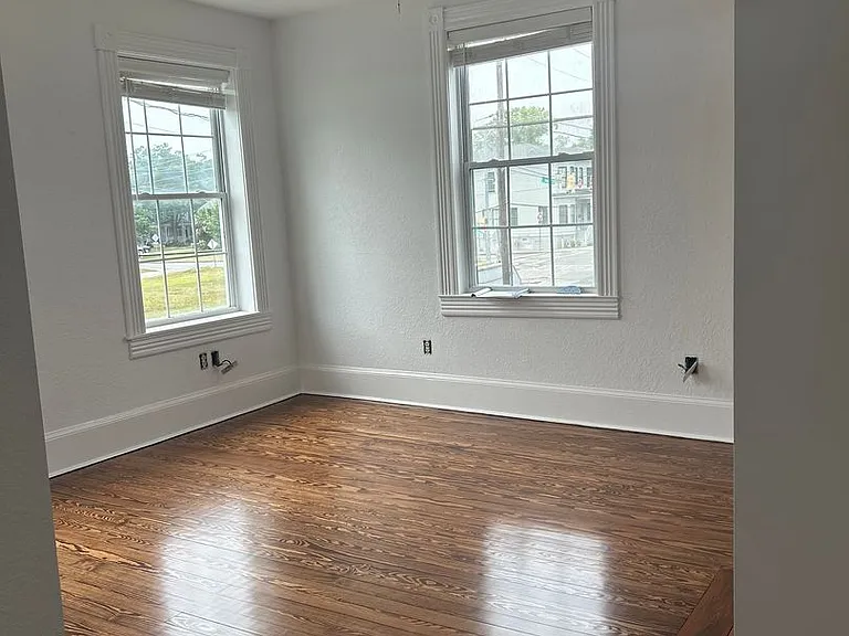 614 E Gwinnett St — Photo 1