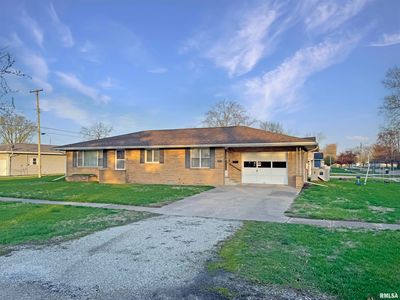401 S Capitol Ave, Mount Sterling, IL, 62353