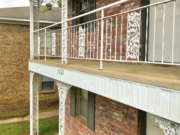 5828 Valley Dr, Little Rock, AR 72209