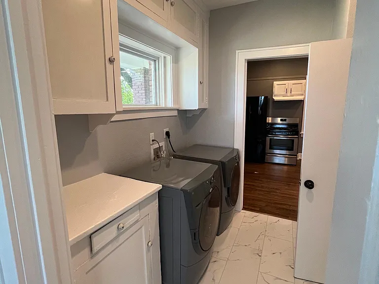 2401 Benton Blvd — Photo 17