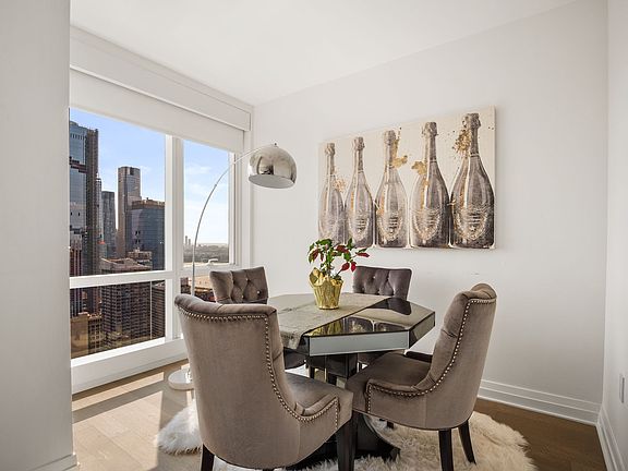 4th image of 460 W 42nd St APT 55F