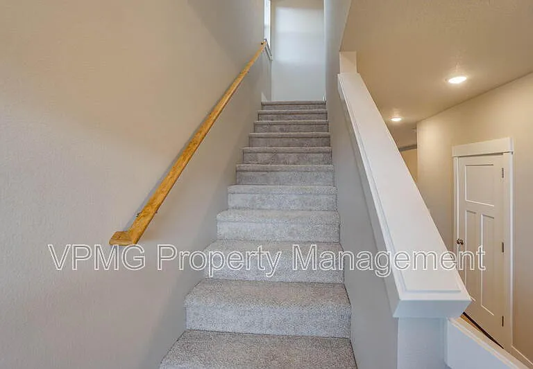 313 E Caribou Ct — Photo 12