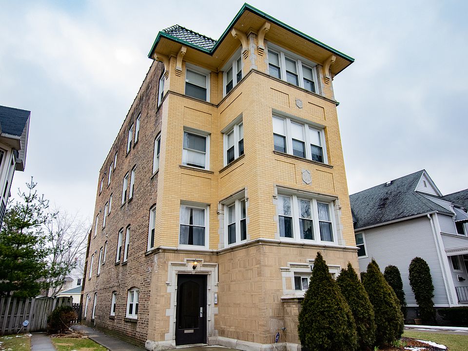 1st image of 4221 N Keeler Ave APT 3