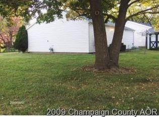 1110 Rainbow Vw, Urbana, IL