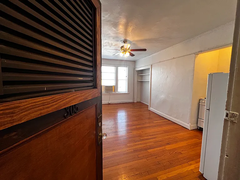 Come in and explore this inviting one bedroom unit with historic charm.