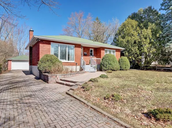 1233 Cheverton Ave, Ottawa, ON K1H 7P5