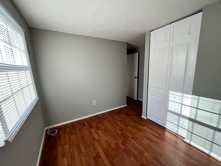 7766 Epsilon Dr — Photo 24