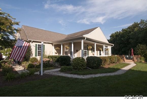 1st image of 16 Sconset Ct