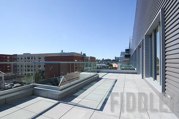 Rented by The KCI Group | media 52