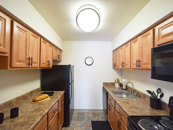 NEW Kitchen