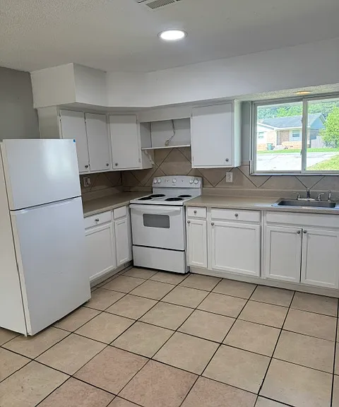 4740 Norcross Rd #A — Photo 2
