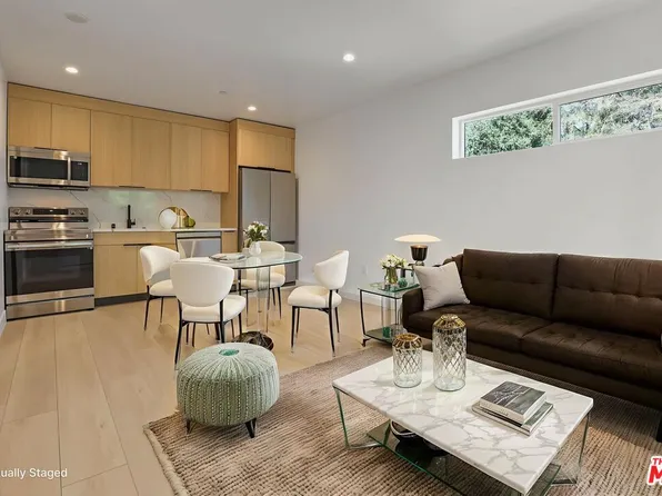 11010 Hortense St #1/4, North Hollywood, CA 91602