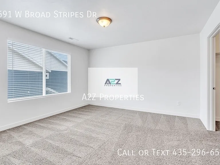 691 W Broad Stripes Dr — Photo 16