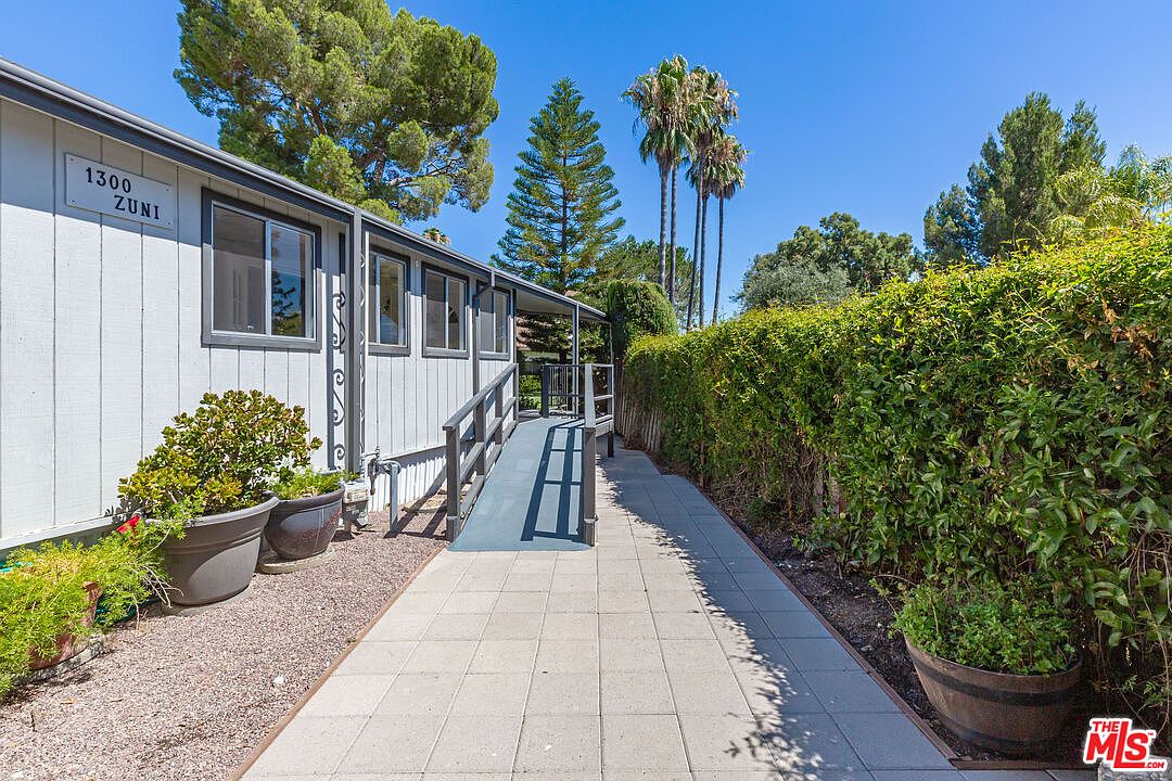 1300 Zuni Ln, Topanga, CA 90290 MLS 23302251 Zillow